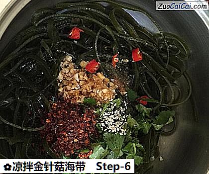 凉拌金针菇海带做法第六步骤