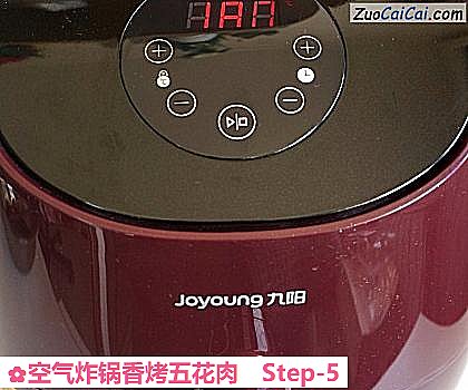 空气炸锅香烤五花肉做法第五步骤