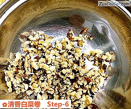 清香白菜卷做法第六步骤