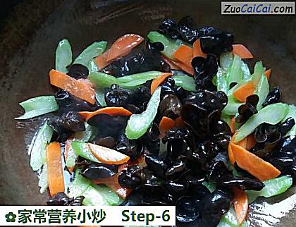 家常营养小炒做法第六步骤