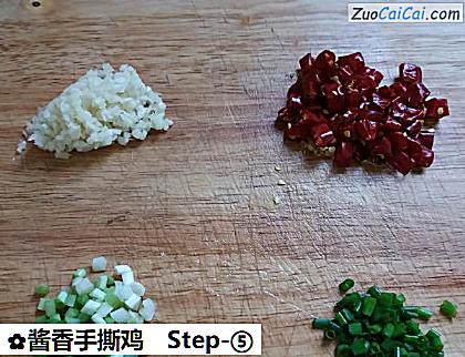 酱香手撕鸡做法第五步骤