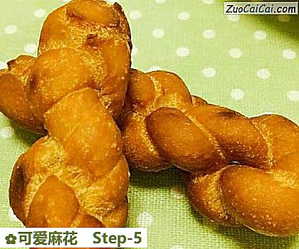 可爱麻花做法第五步骤