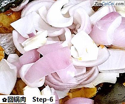 回锅肉做法第六步骤