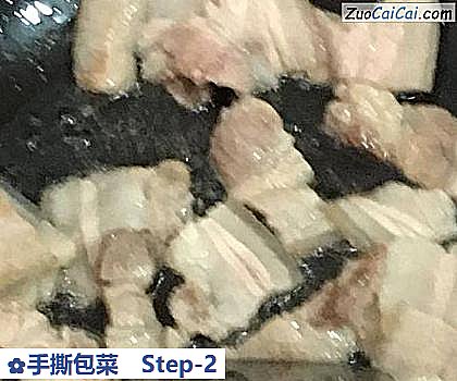 手撕包菜做法第二步骤