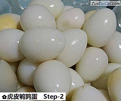 虎皮鹌鹑蛋做法第二步骤