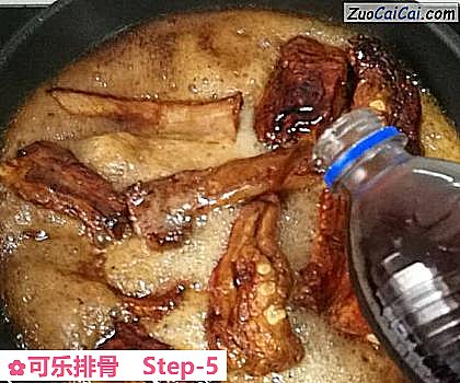可乐排骨做法第五步骤