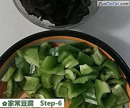 家常豆腐做法第六步骤