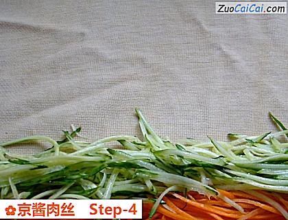 京酱肉丝做法第四步骤