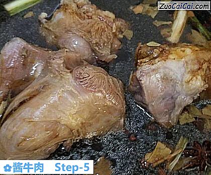酱牛肉做法第五步骤