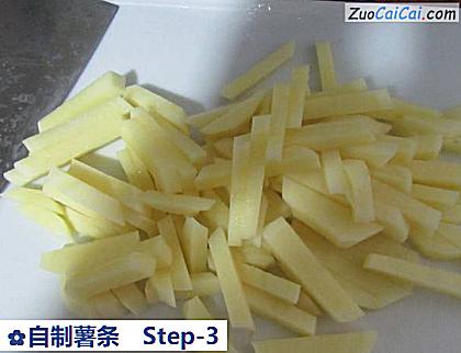 自制薯条做法第三步骤