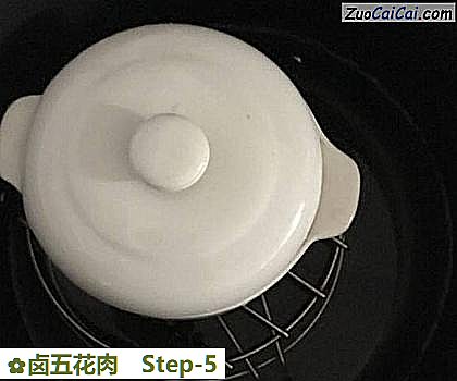 卤五花肉做法第五步骤