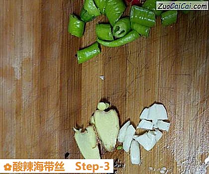 酸辣海带丝做法第三步骤