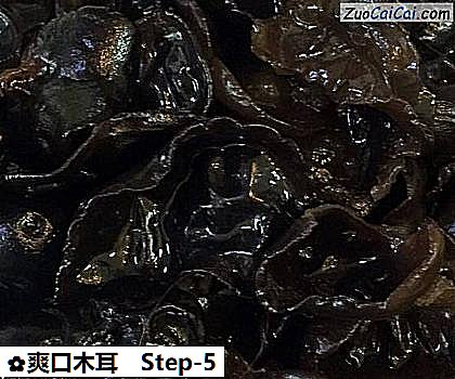 爽口木耳做法第五步骤