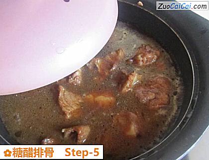 糖醋排骨做法第五步骤
