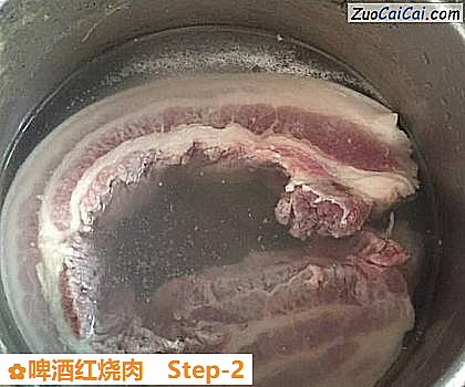 啤酒红烧肉做法第二步骤