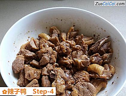 辣子鸭做法第四步骤