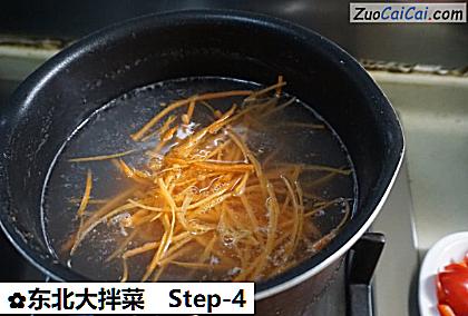 东北大拌菜做法第四步骤