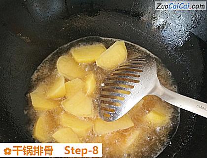 干锅排骨做法第八步骤