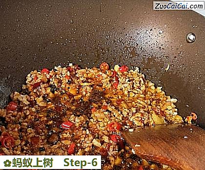 蚂蚁上树做法第六步骤