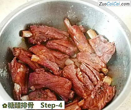 糖醋排骨做法第四步骤