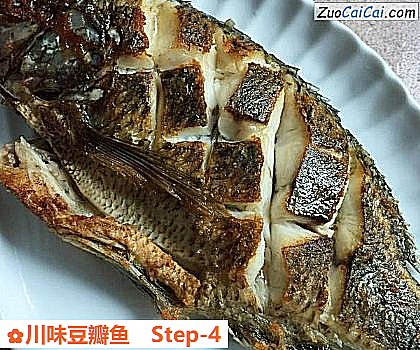 川味豆瓣鱼做法第四步骤