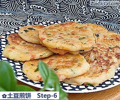 土豆煎饼做法第六步骤