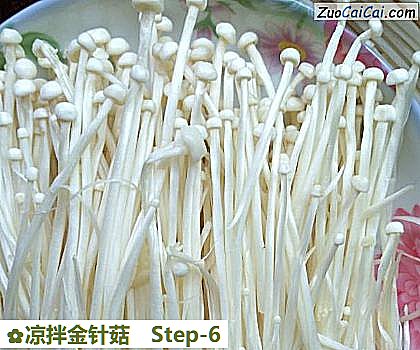 凉拌金针菇做法第六步骤