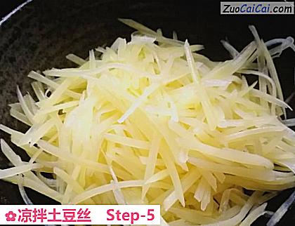 凉拌土豆丝做法第五步骤