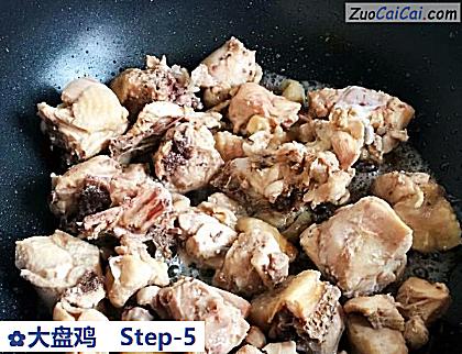 大盘鸡做法第五步骤