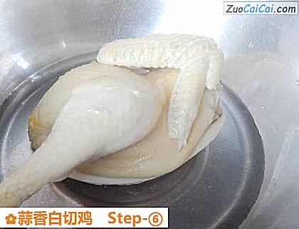 蒜香白切鸡做法第六步骤