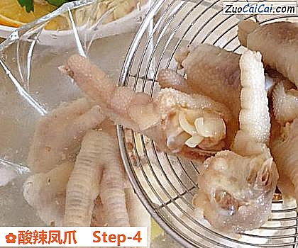 酸辣凤爪做法第四步骤