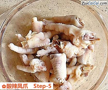 酸辣凤爪做法第五步骤