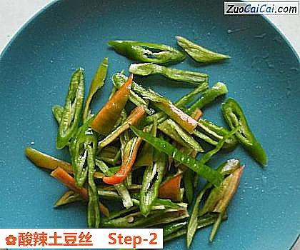 酸辣土豆丝做法第二步骤