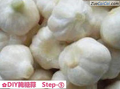 DIY腌糖蒜做法第五步骤
