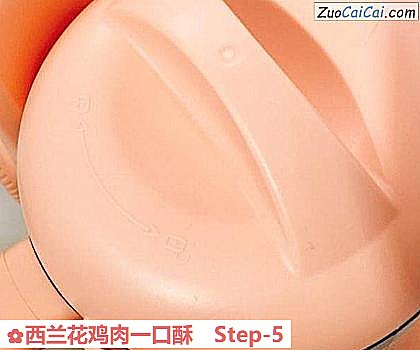 西兰花鸡肉一口酥做法第五步骤