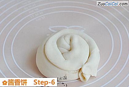 酱香饼做法第六步骤