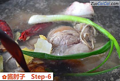 酱肘子做法第六步骤