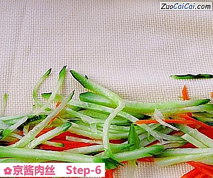 京酱肉丝做法第六步骤