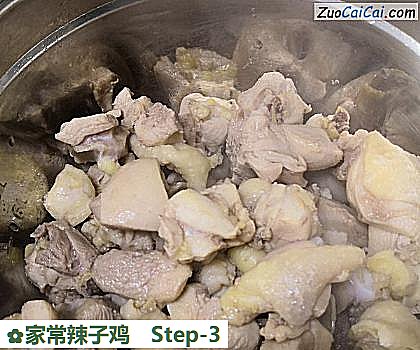 家常辣子鸡做法第三步骤