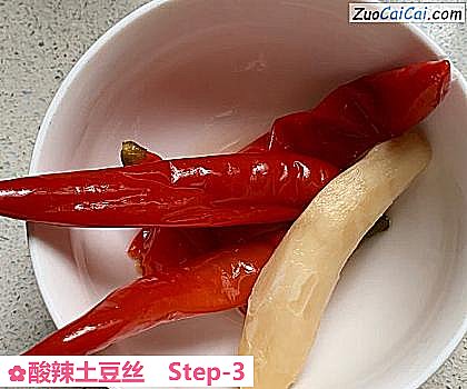 酸辣土豆丝做法第三步骤