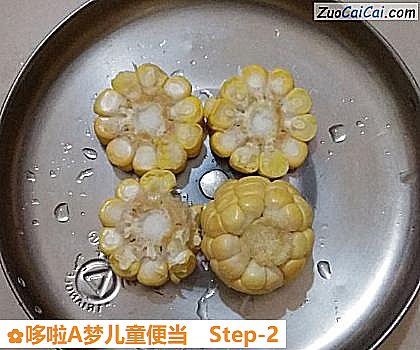 哆啦A梦儿童便当做法第二步骤