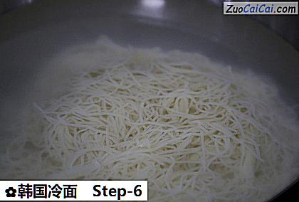韩国冷面做法第六步骤