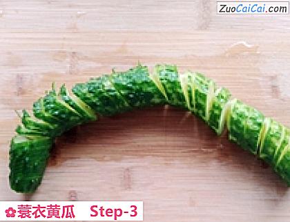 蓑衣黄瓜做法第三步骤