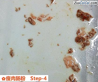 瘦肉肠粉做法第四步骤