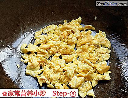 家常营养小炒做法第三步骤