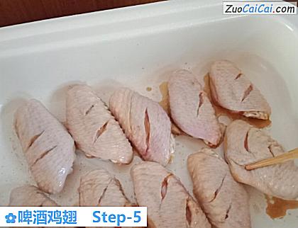 啤酒鸡翅做法第五步骤