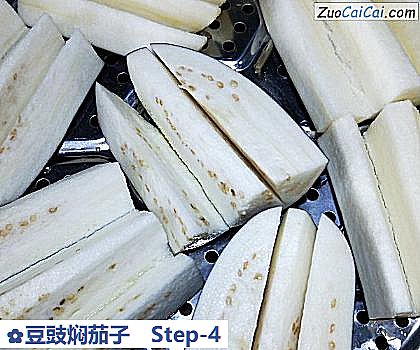 豆豉焖茄子做法第四步骤