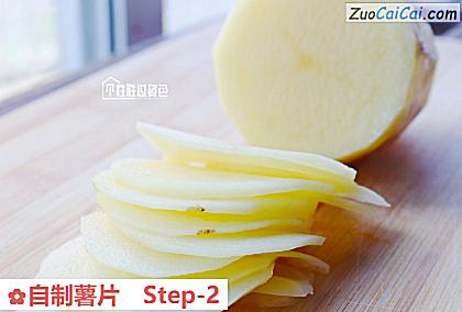 自制薯片做法第二步骤
