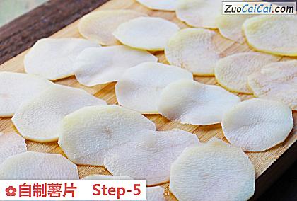 自制薯片做法第五步骤