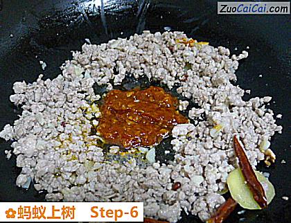 蚂蚁上树做法第六步骤